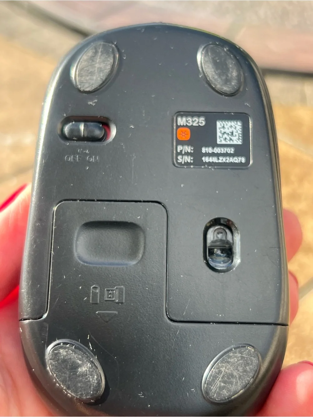 Logitech M325 Wireless Mouse in Silver and Black; Used